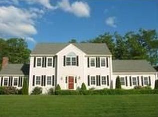 93 Autumn Cir, Holden, MA 01520