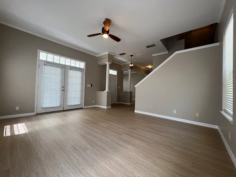 502 Greenbrier Ave — Photo 15