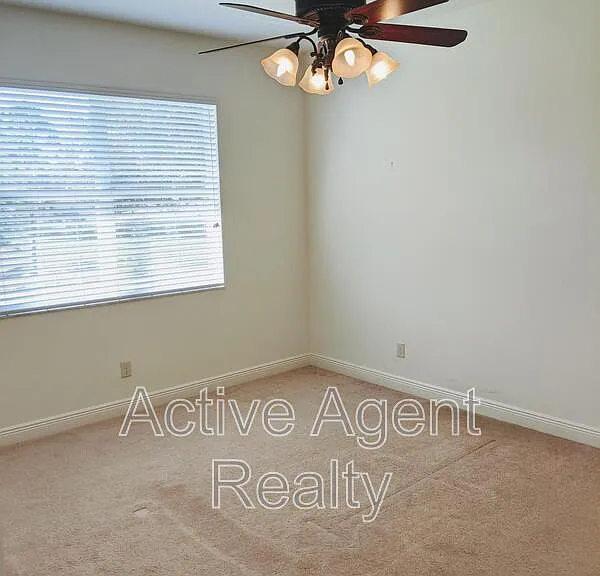 1882 W Angelica Loop — Photo 12