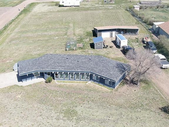 3rd image of 2535 36th St SE
