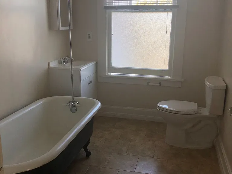 4220 Campus Ave — Photo 5