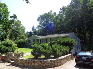 455 Hoyt St, Darien, CT 06820