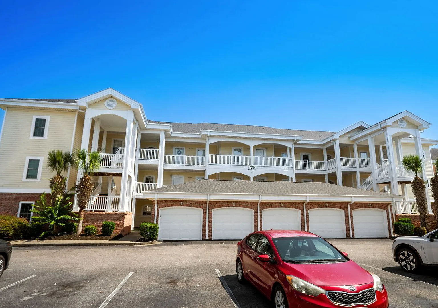 4855 Carnation Circle — Photo 3