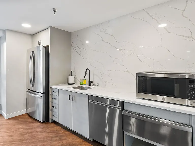 433 S 7th St #2308 — Photo 23