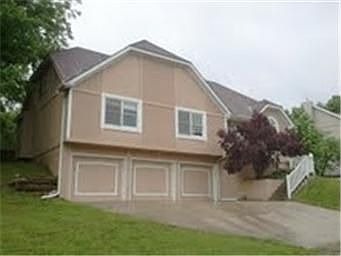 1st image of 803 N Woodridge Ln