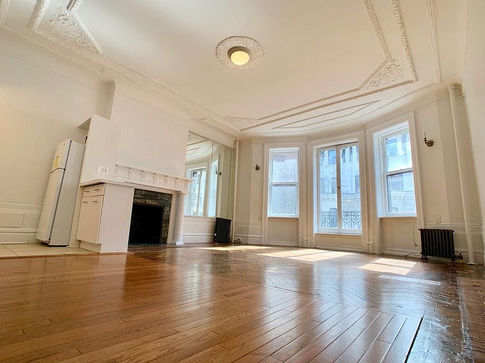 1st image of 307 W 105th St APT 3A