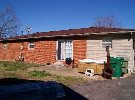 2nd image of 338 Anita Ln