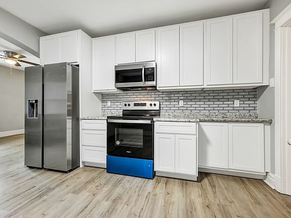 2nd image of 5849 Goener Ave #B