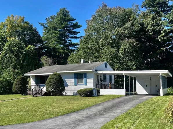 5 Bullard Avenue, Queensbury, NY 12804