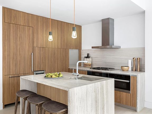 5th image of 219 Hudson St Penthouse 8