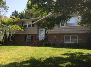 65 Dwight Dr, Ocean, NJ 07712