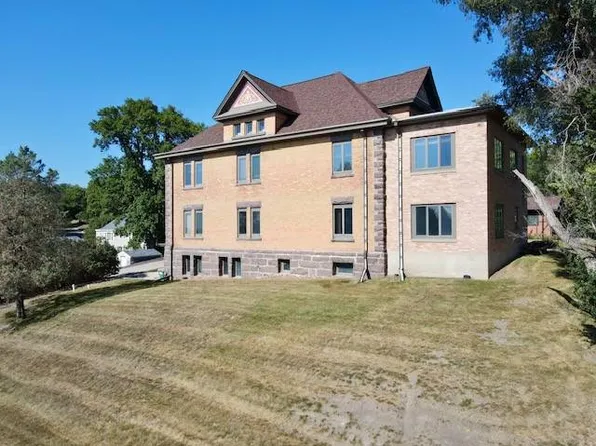 309 Washington Ave, Ortonville, MN 56278