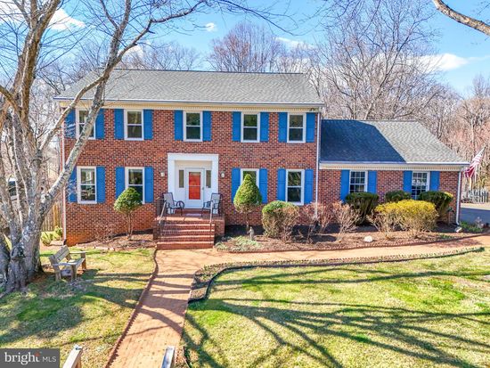 5646 Wilshire Ct, Warrenton, VA 20187