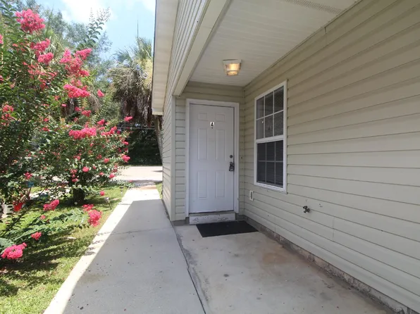 601 N 61st Ave APT A, Pensacola, FL 32506
