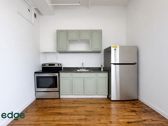 4th image of 385 Troutman St APT 401