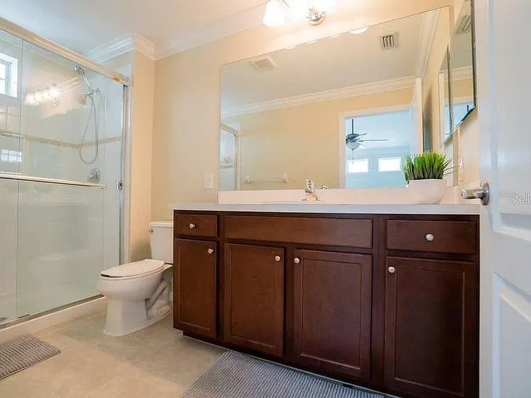 12512 Shimmering Oak Cir — Photo 12