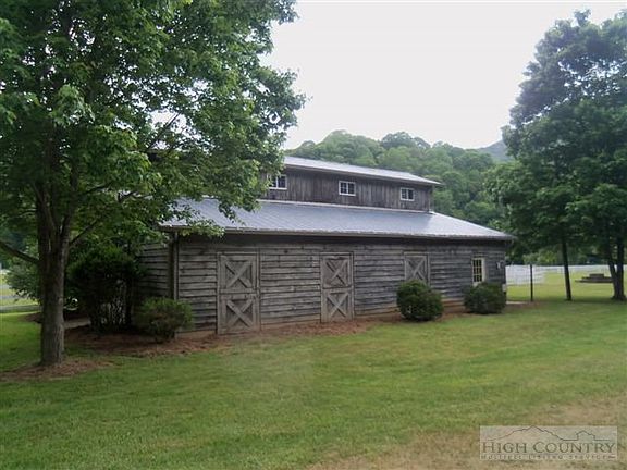 4th image of 456 Roy Kemp Road