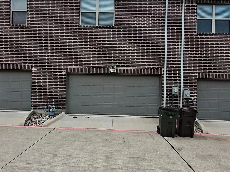 1416 Navasota Trl — Photo 27
