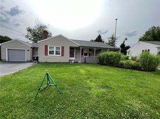 51 Valley View Dr, Cumberland, RI 02864