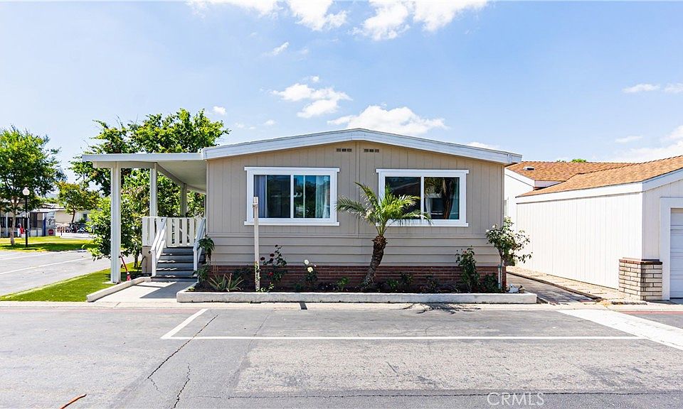 1st image of 5815 E La Palma Ave Space 286