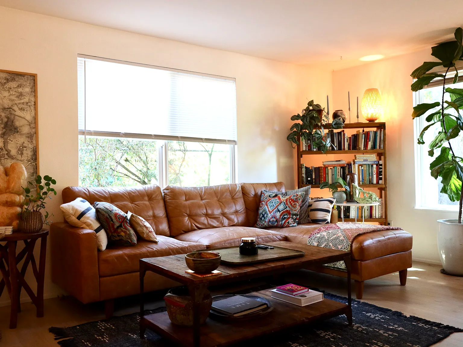 3 bed, 1115 sqft, $2,945 — Photo 2