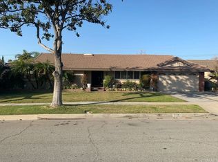 1105 E Buckeyewood Ave, Orange, CA 92865