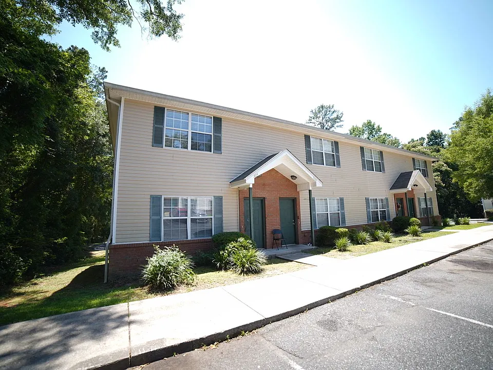 2403 Hartsfield Rd #304