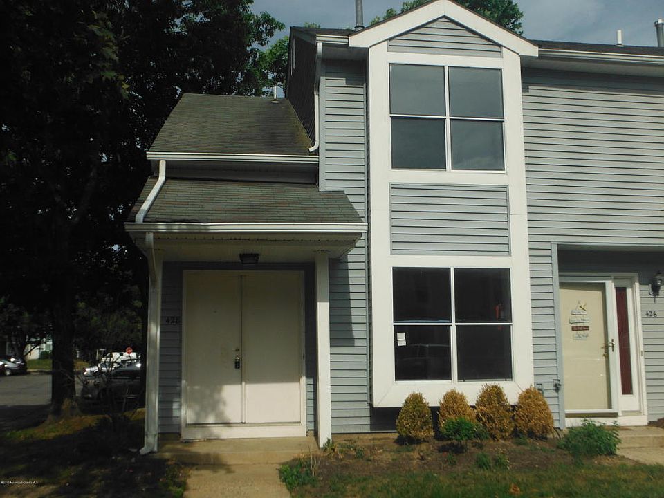1st image of 428 Woodlake Manor Dr #1000