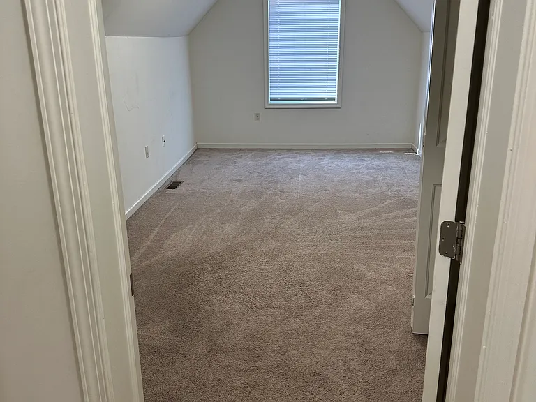 110 Nolan Dr — Photo 15