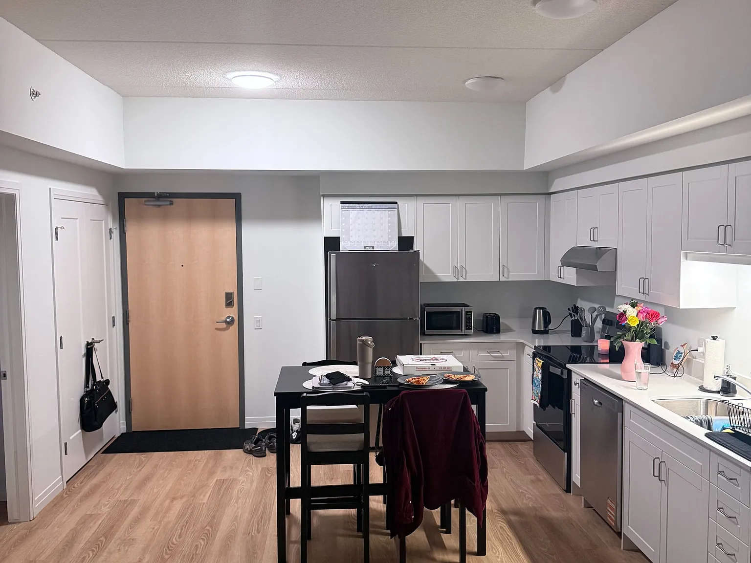 1 bed, $1,880 — Photo 4