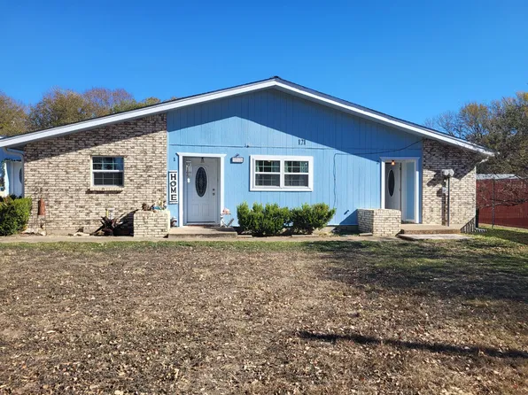 121 Wood St, Italy, TX 76651