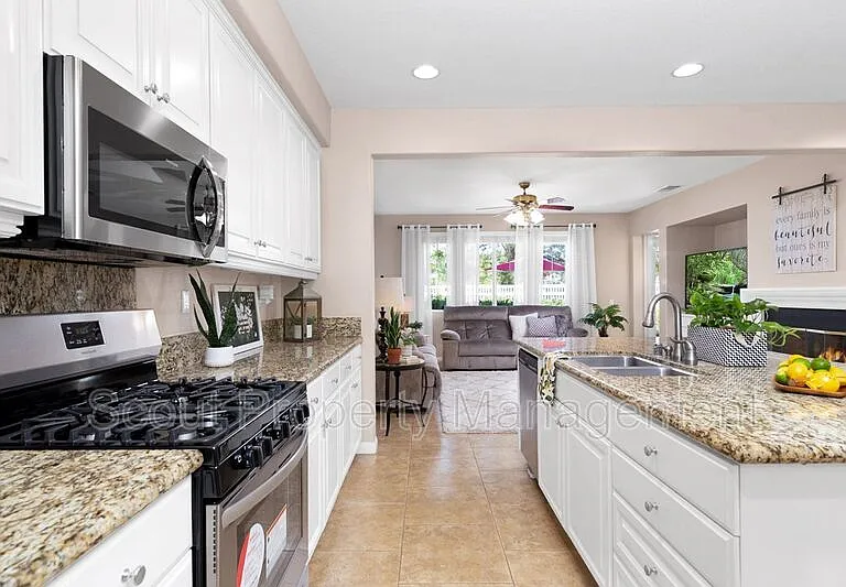 40281 Salem Way — Photo 12