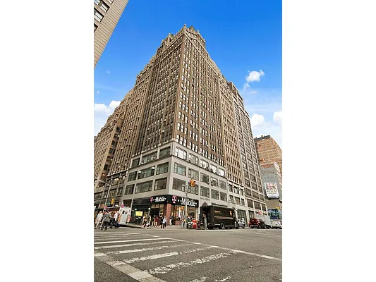 Sold by Exit Realty Landmark | media 8