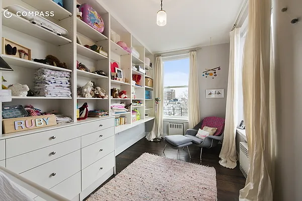 Sold by Compass | media 24