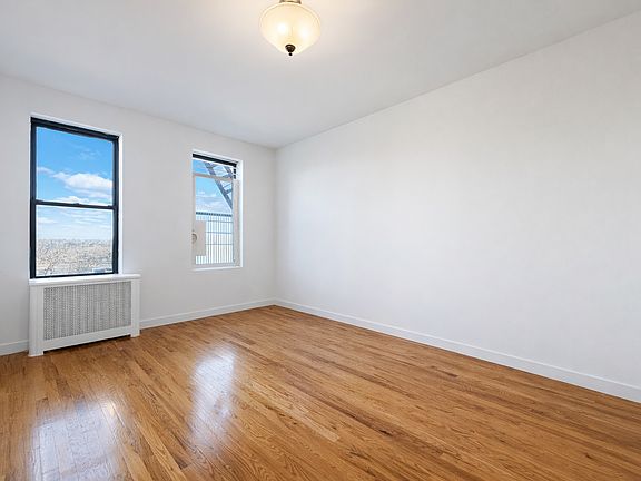 4th image of 282 Cabrini Blvd #61G