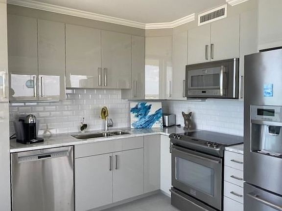 3rd image of 3554 Ocean Dr #1202N