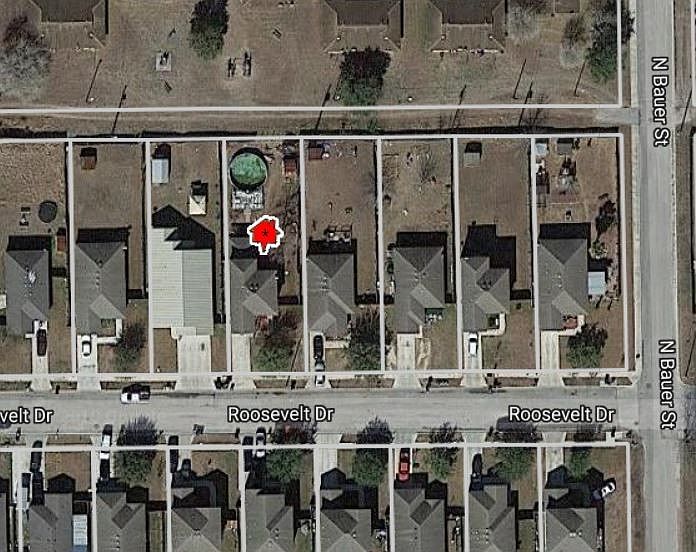 1st image of 616 Roosevelt Dr