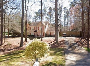 125 London Ln, Sharpsburg, GA 30277