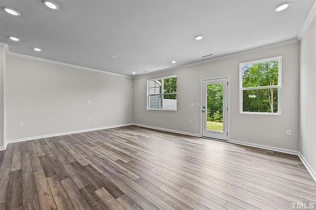 421 Hazy Hills Ln — Photo 5