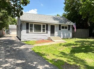 17W508 Hill St, Villa Park, IL