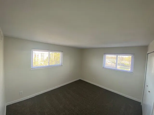 Park Tower — Photo 17