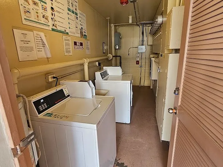 225 Liliuokalani Ave #2A — Photo 10