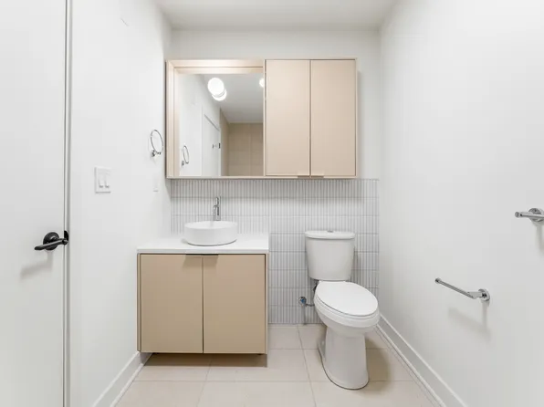 873 Communipaw Avenue image 64 of 90