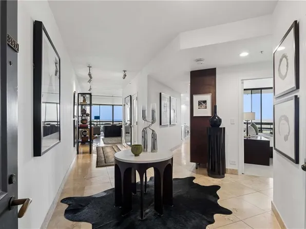 2660 Peachtree Rd NW APT 39D, Atlanta, GA 30305