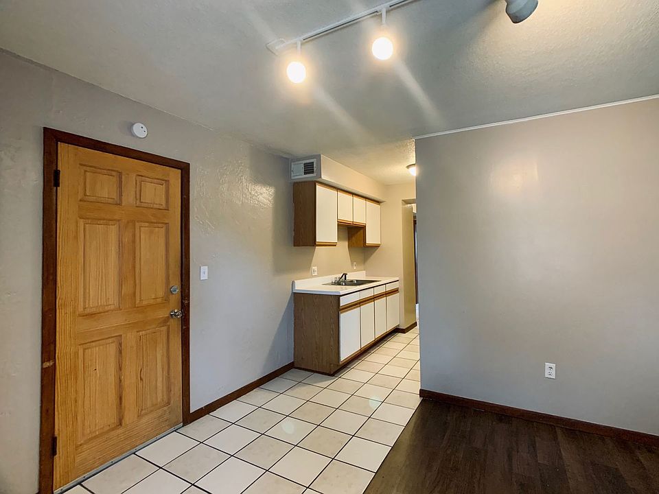 1716 Ave. A Apartments Dodge City, KS Zillow