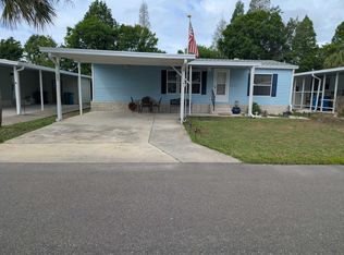 143 Lake Michigan Dr #143, Mulberry, FL 33860