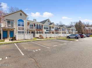 95 Secretariat Ct, Tinton Falls, NJ 07724