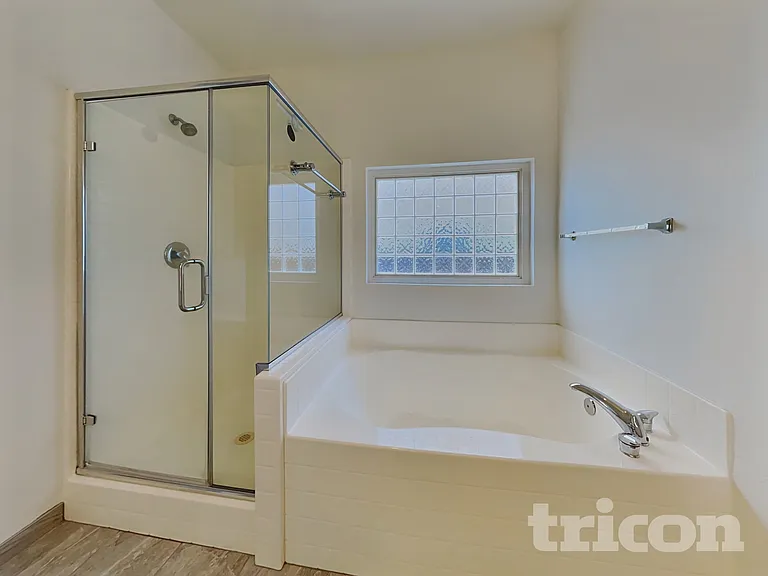 9570 Long River Dr — Photo 10