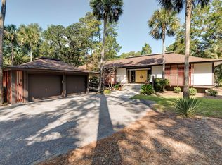 2983 Seabrook Island Rd, Johns Island, SC 29455