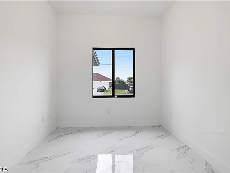 1436 Graham Cir — Photo 25